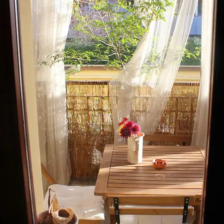 דירה Lovely Terrace